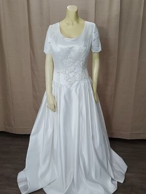 Moonlight Bridal White Satin Short-Sleeve Wedding Gown